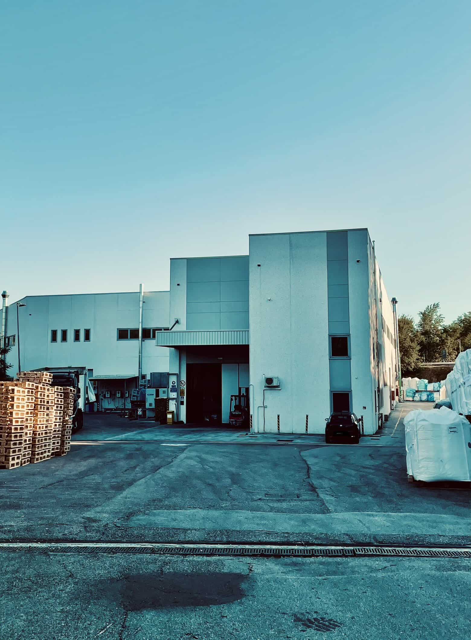 Realizzazione capannoni industriali