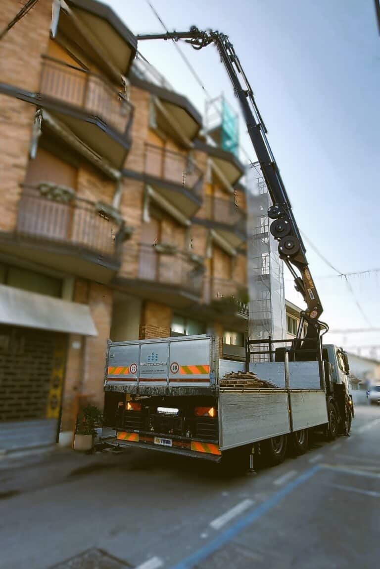 18111598-b205-4dc0-8071-9d25a44c870e